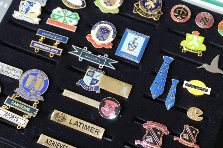 What’s the Benefits of Custom Badges & role of Manufacturers in UK